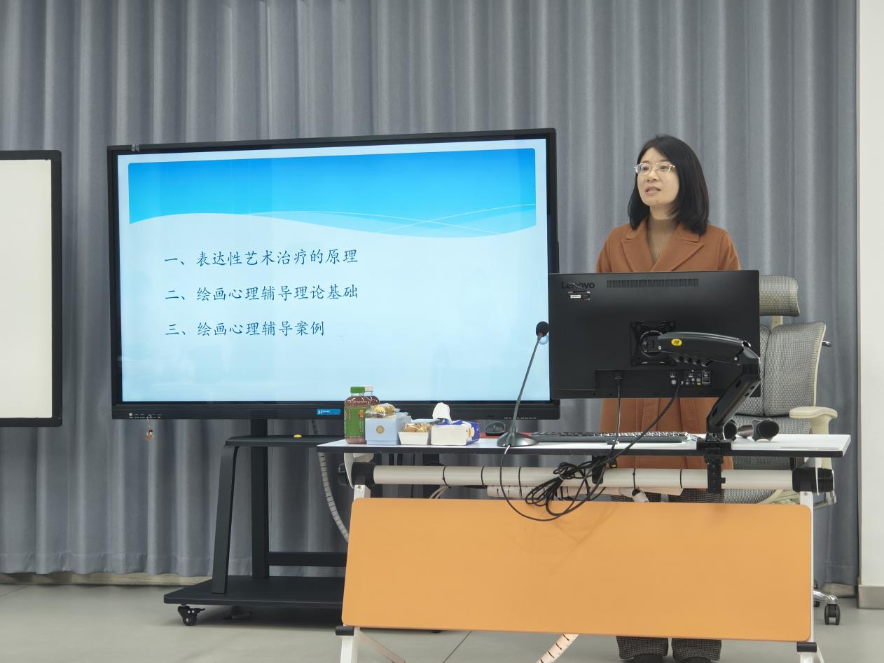 806fdc36f8ae84c6b6cbed3d6a11db2